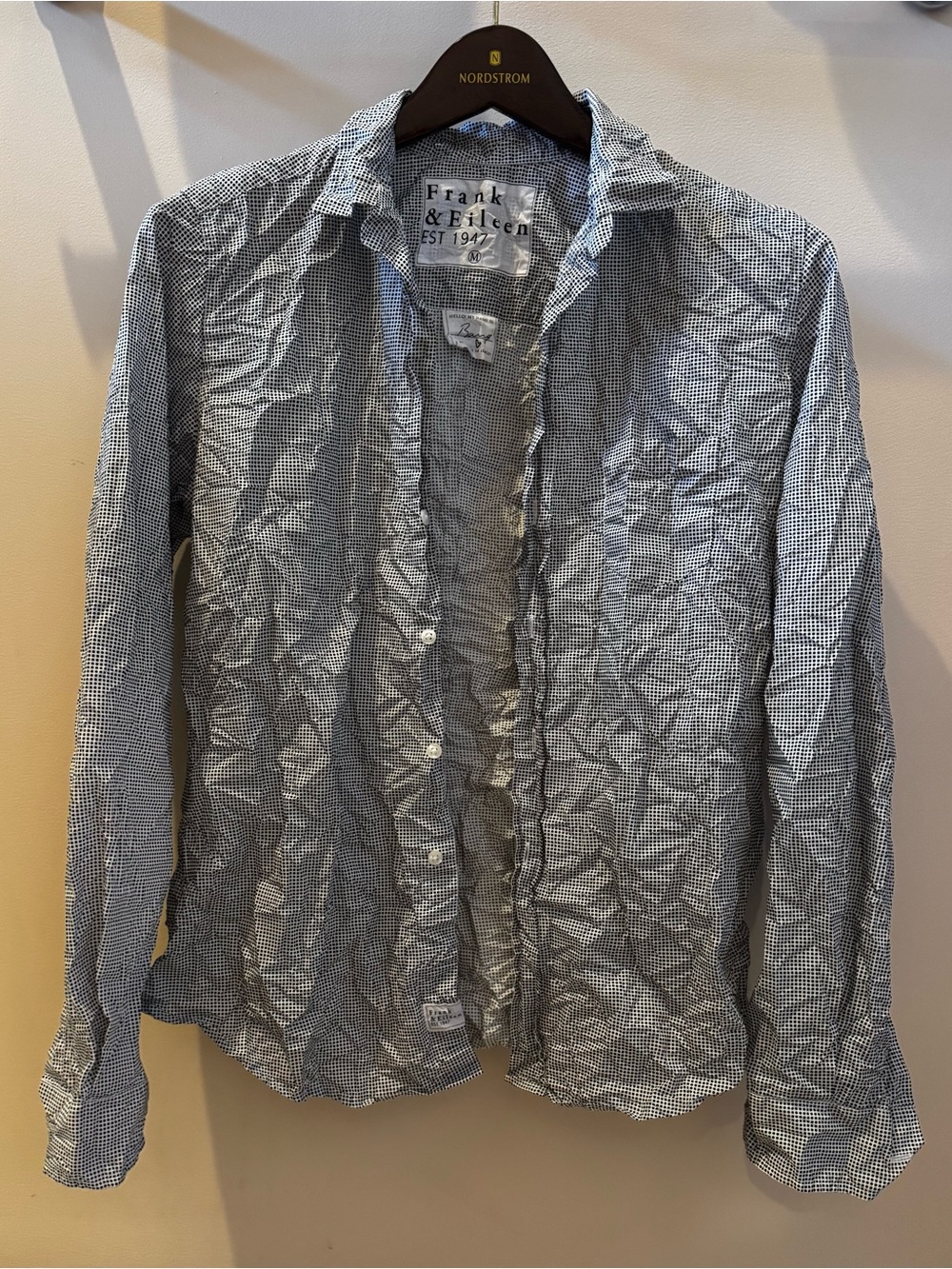 Frank & Eileen Signature Crinkle Black and White Micro-Dot Button Down Shirt